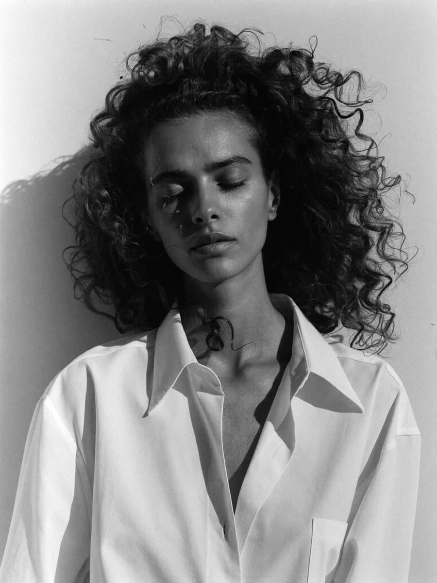 Арина Попова